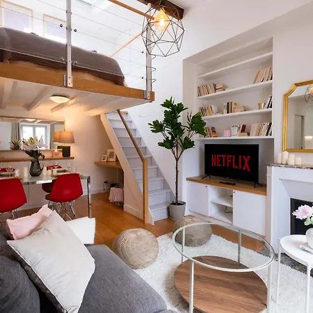 Floor Parisian Gem Views & Balcony